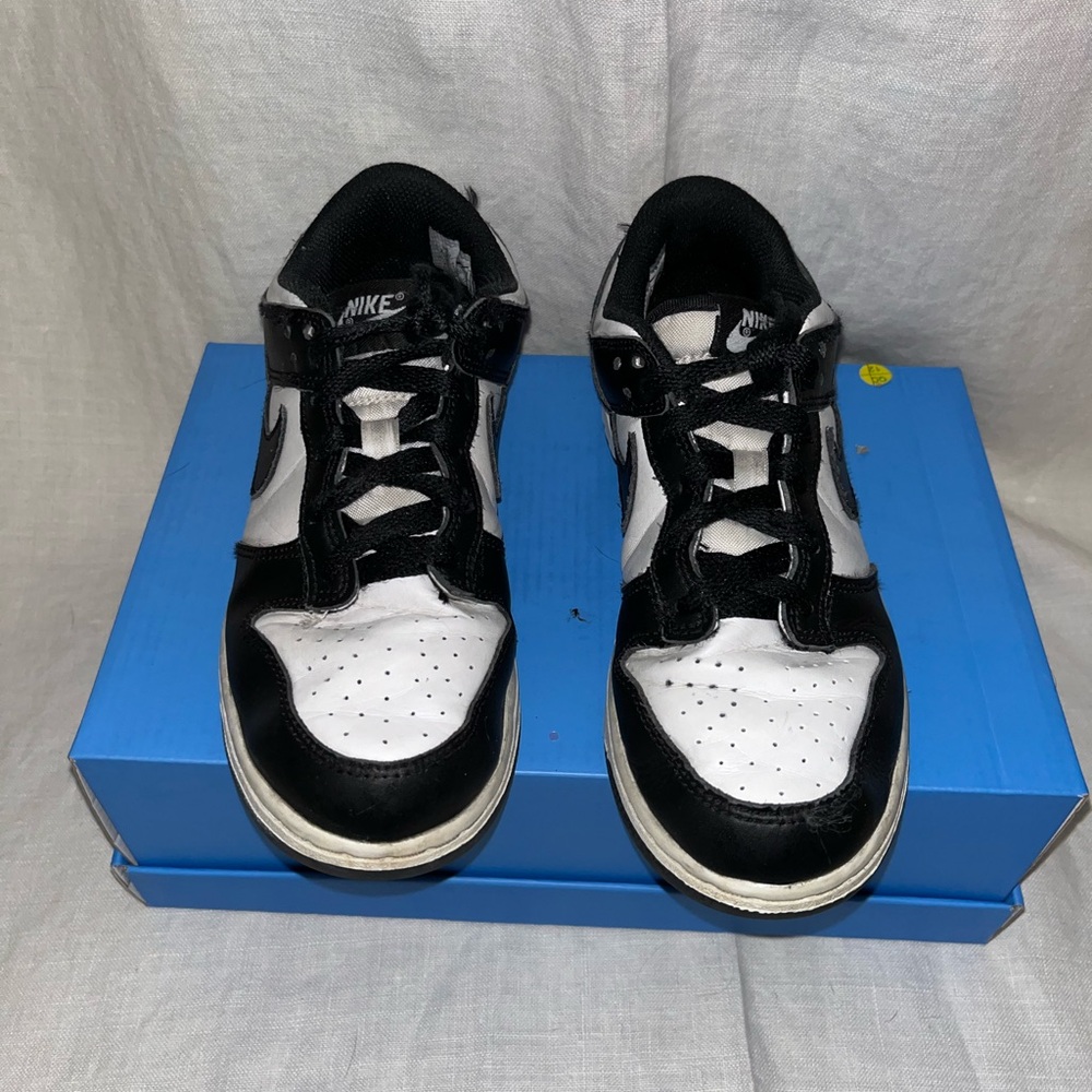 Nike Panda Dunk low top tennis shoes size 2.5 white/black. Worn.